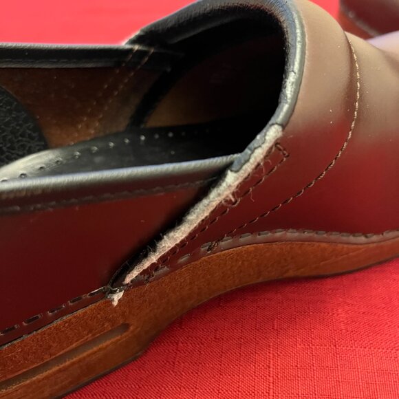 Women's Dansk Brown Leather Clogs Size 9 - Picture 6 of 11